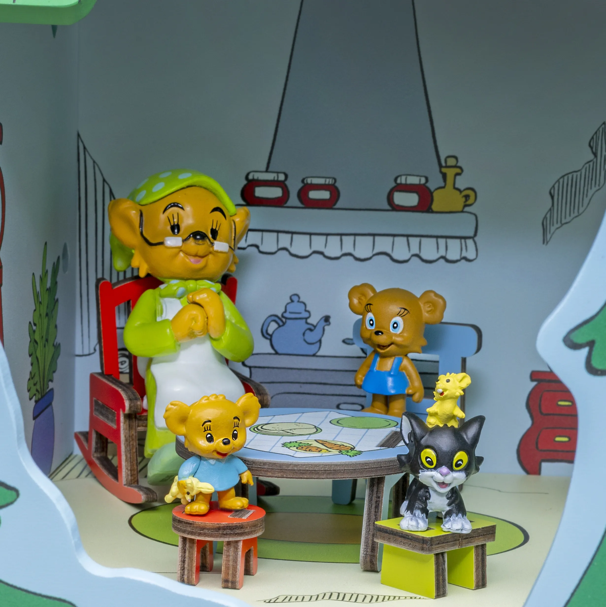 BAMSE DOCKHUSMÖBLER KÖK