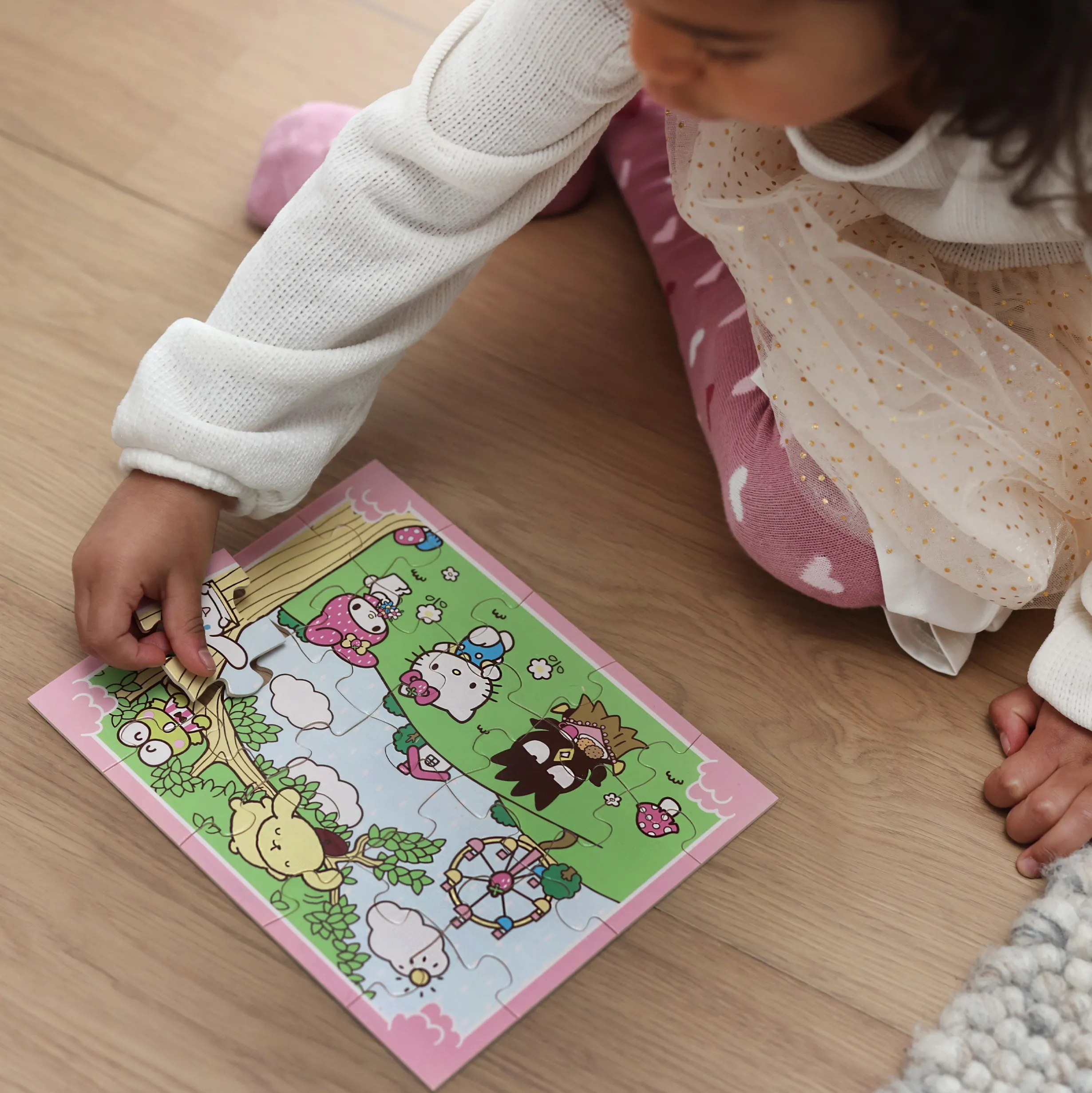HELLO KITTY PUSSEL TRÄPUSSEL 20 BITAR