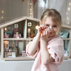 LUNDBY DOCKHUSBELYSNING GOLV- & TAKLAMPA