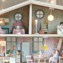 LUNDBY DOCKHUSBELYSNING RISLAMPOR