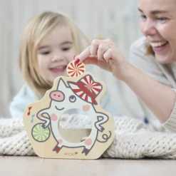 MICKI AKTIVITETSLEKSAK JINGLEPOP PIG