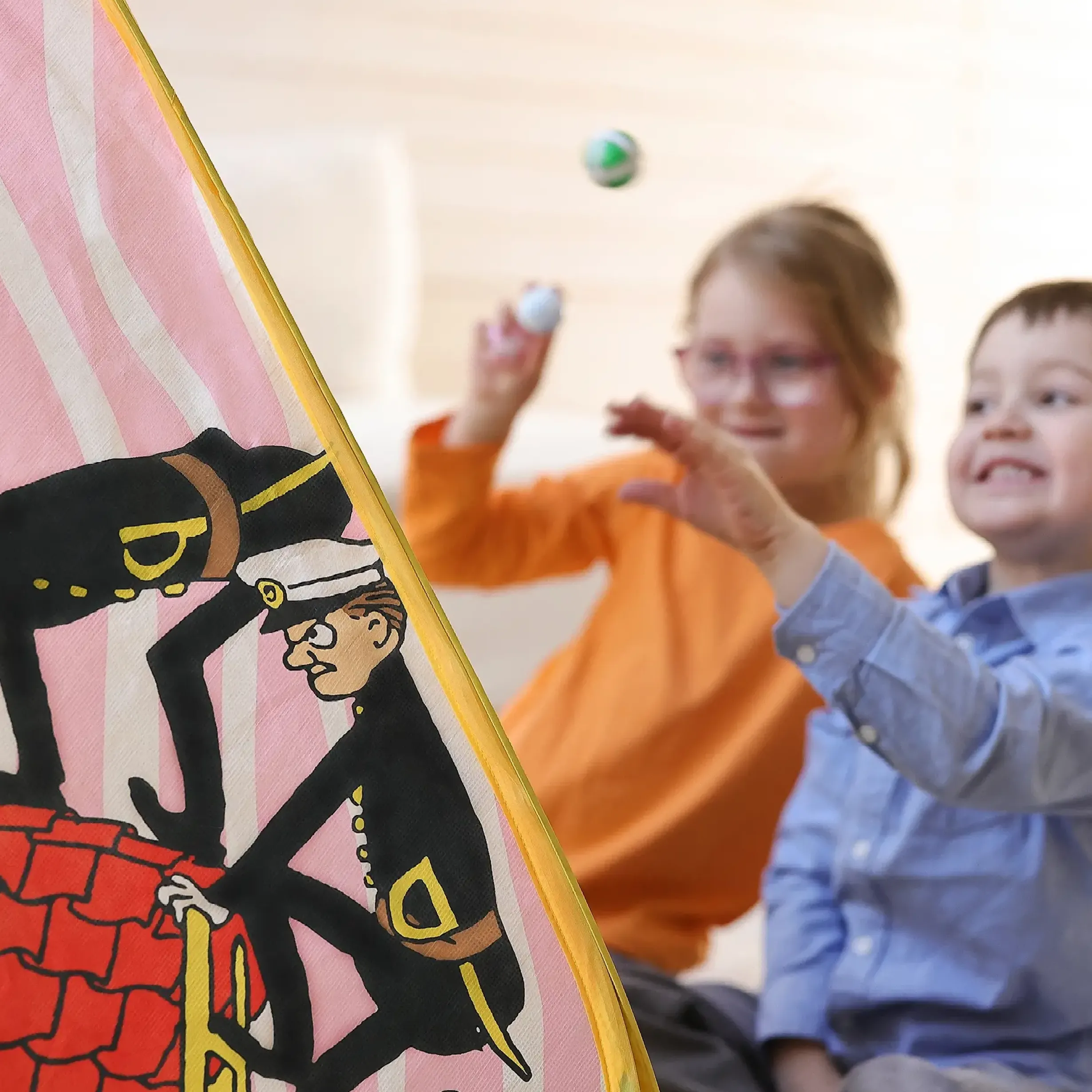 PIPPI AKTIVITETSTÄLT POP-UP